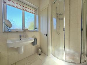 Photo 9- click for photo gallery